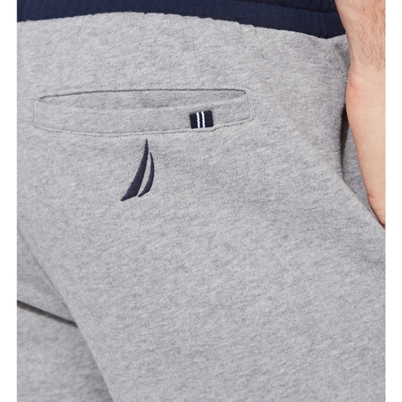 Nautica Mens 9" Logo Fleece Short - Picture 3 of 5